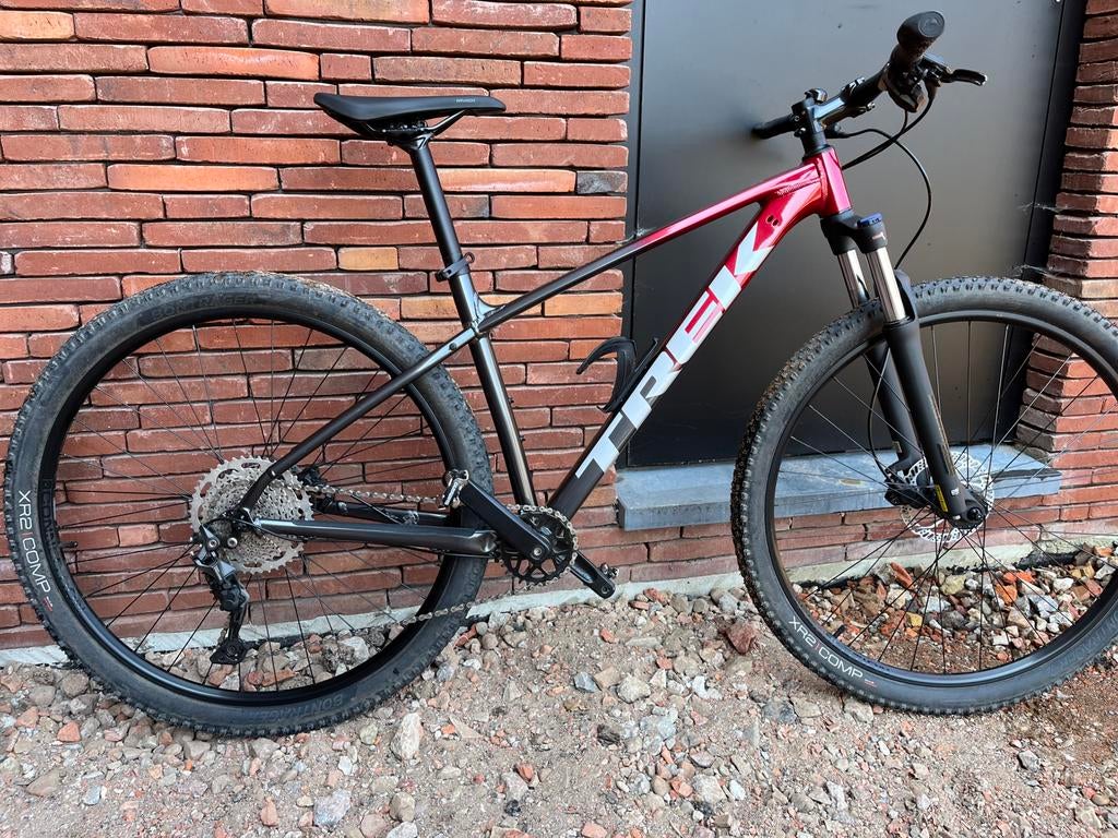 Trek Marlin  6   M/L, Fietsen en Brommers, Ophalen, Zo goed als nieuw, Trek
