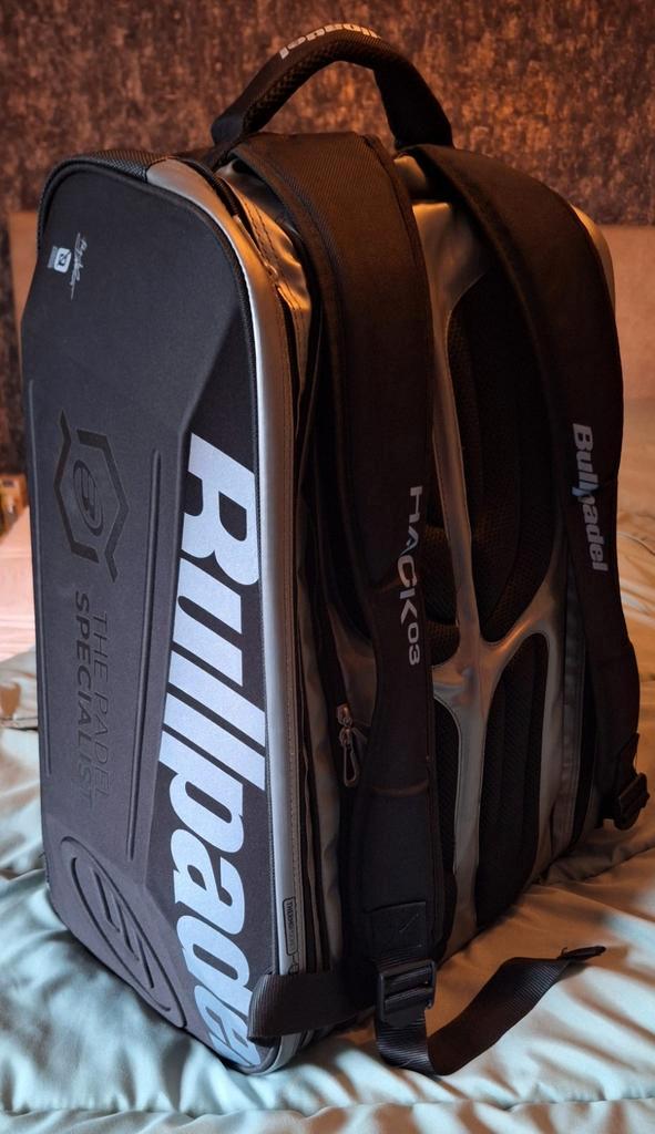 Padeltas Bullpadel Hack 03, Sport en Fitness, Padel, Padeltas, Ophalen