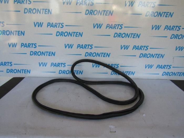 Portierrubber 4Deurs rechts-voor van een Volkswagen Caddy, Gebruikt, -, Volkswagen, -