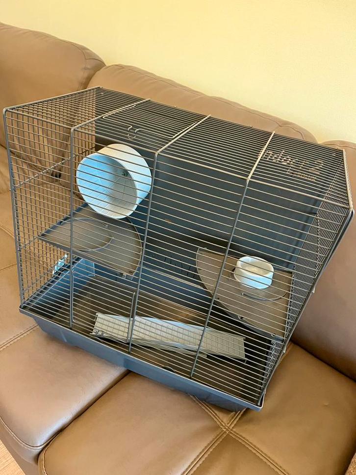 Nieuwe Hamsterkooi GRATIS!, Dieren en Toebehoren, Knaagdieren en Konijnen | Hokken en Kooien, Zo goed als nieuw, Ophalen