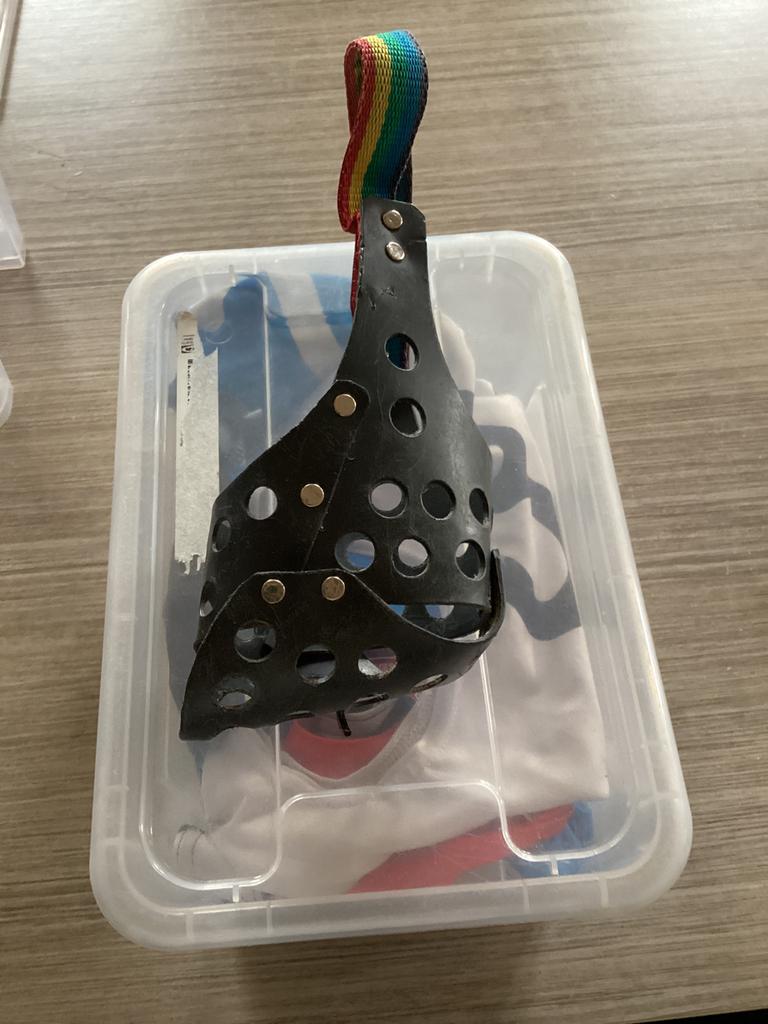 Muilkorven voor windhonden om te rennen, Ophalen, Gebruikt