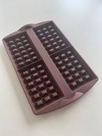 Nieuw! Flexi siliconen bakvorm - Tupperware, Ophalen of Verzenden, Nieuw, Bruin