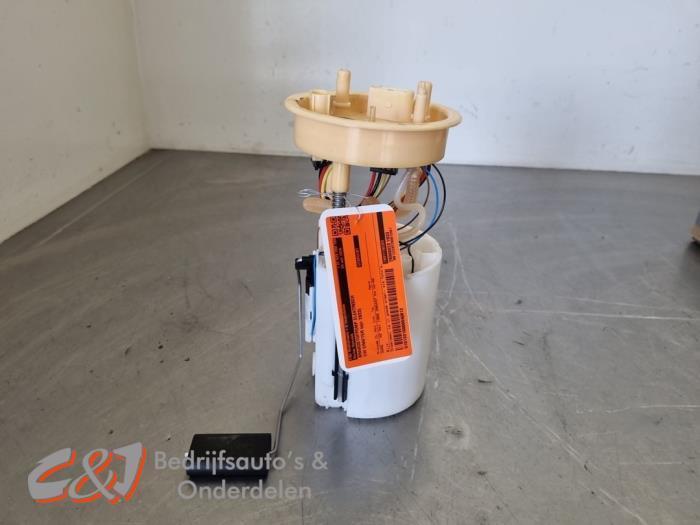 Pompe carburant électrique d'un Volkswagen Crafter, Autos : Pièces & Accessoires, Systèmes à carburant, Volkswagen, Utilisé, 3 mois de garantie