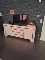 Volledige eetkamer, Enlèvement