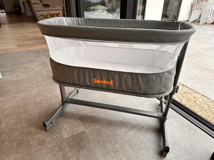 Baninni Co-sleeper Wieg Aan Bed Nesso Dark Gray, Kinderen en Baby's, Babywiegjes en Ledikanten, Gebruikt, Wieg, Ophalen