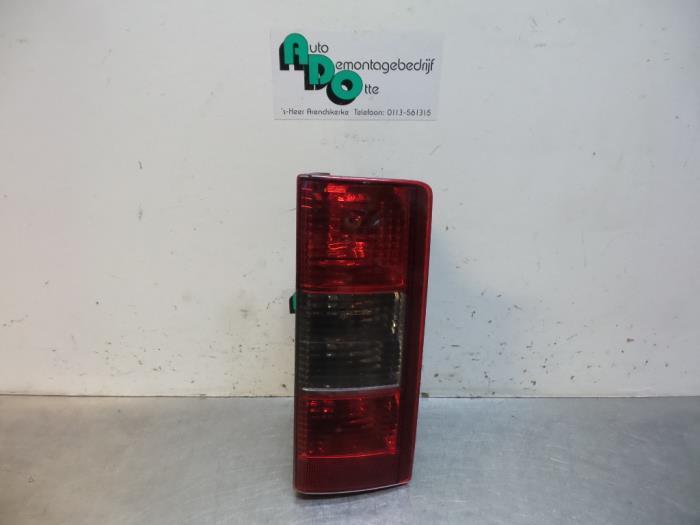 Feu arrière droit d'un Opel Combo (Combo 02-), Autos : Pièces & Accessoires, Éclairage, Opel, Utilisé, 3 mois de garantie, Enlèvement ou Envoi