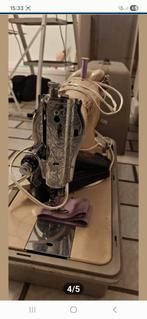 Antiek naaimachine DRINGEND WEG VASTE PRIJS 25 euro, Antiquités & Art, Antiquités | Machines à coudre, Enlèvement