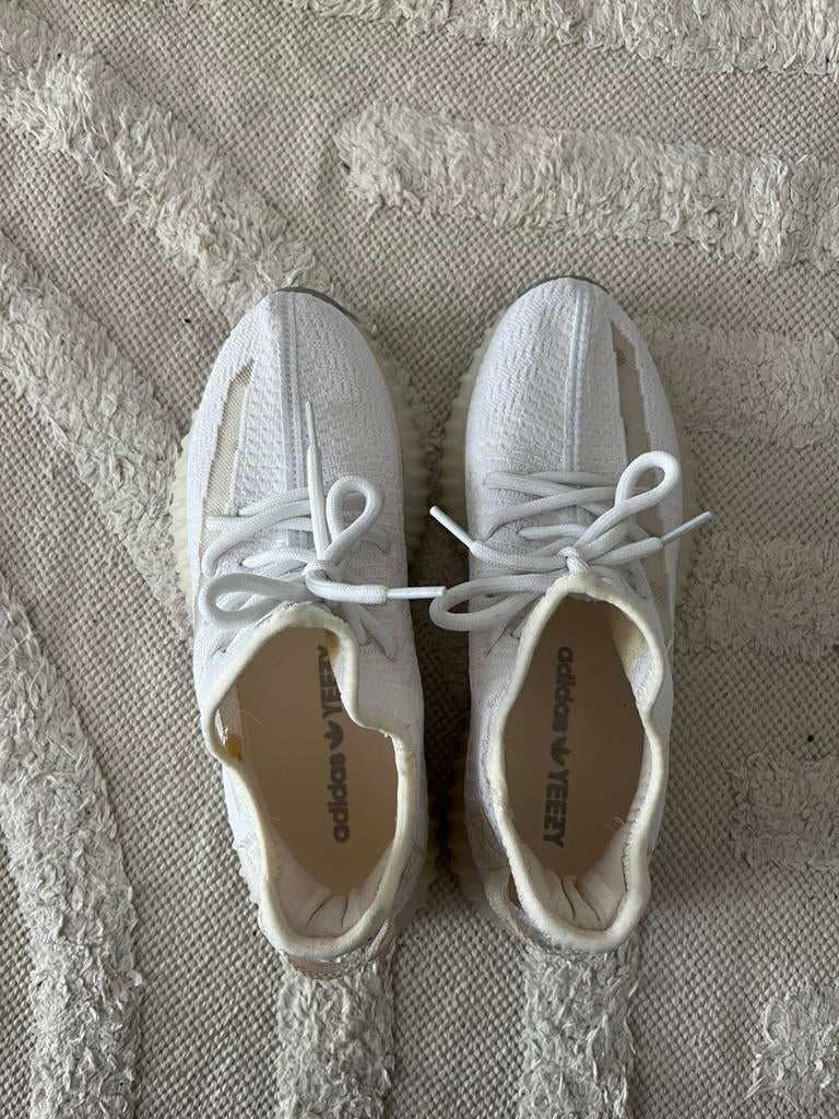 Yeezy schoenen, Enfants & Bébés, Vêtements de bébé | Chaussures & Chaussettes, Enlèvement, Comme neuf