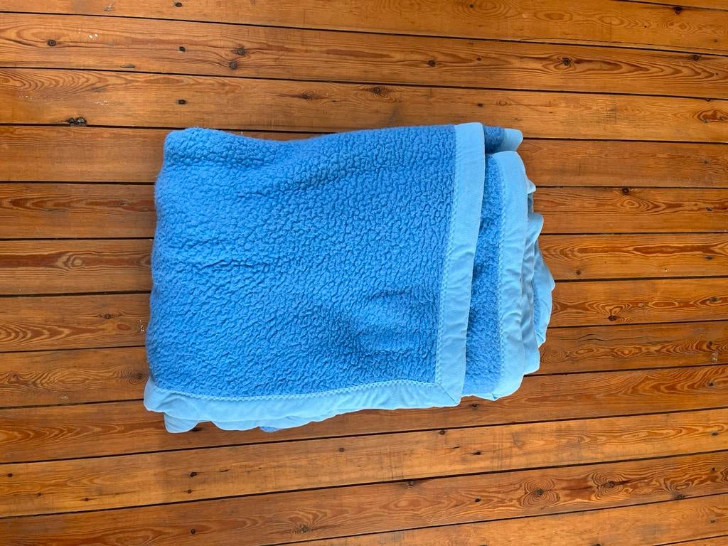 Sole Mio deken, Huis en Inrichting, Slaapkamer | Beddengoed, Ophalen, Gebruikt, Blauw, Tweepersoons