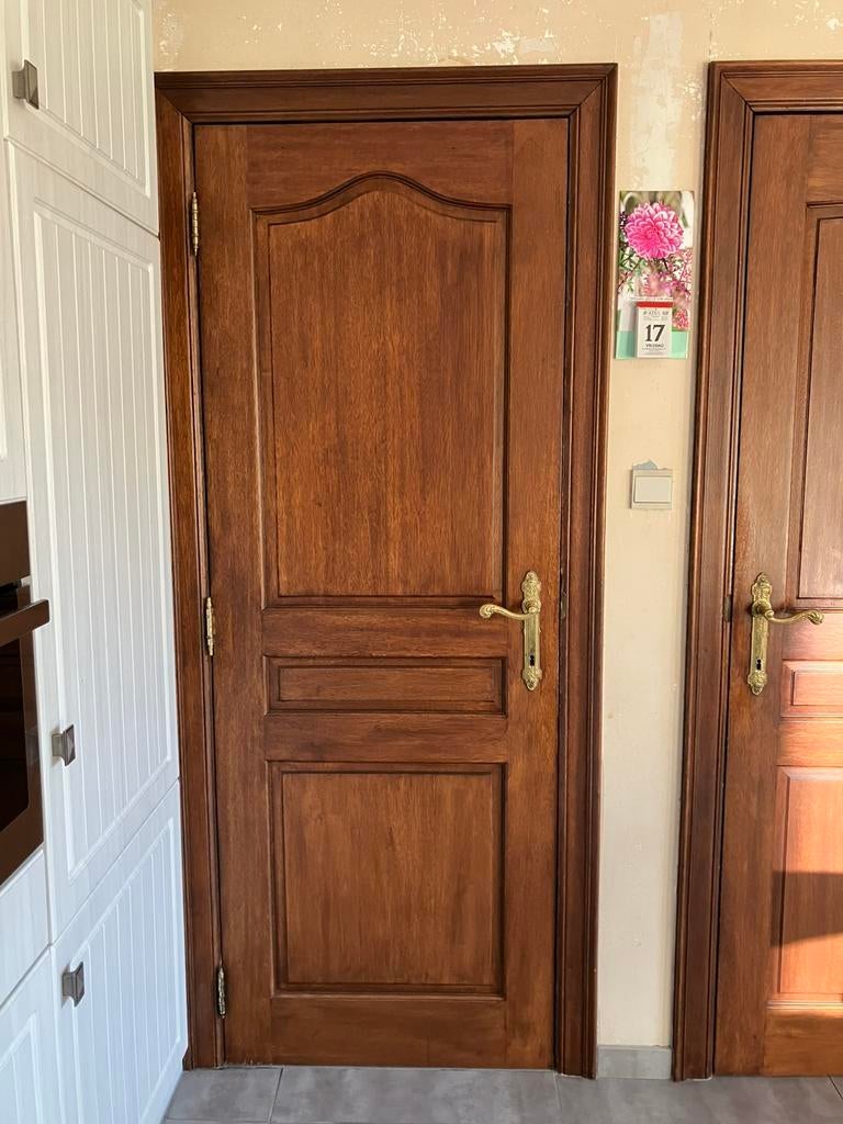 Binnendeuren Meranti, compleet alles erbij., Doe-het-zelf en Bouw, Ophalen, Zo goed als nieuw