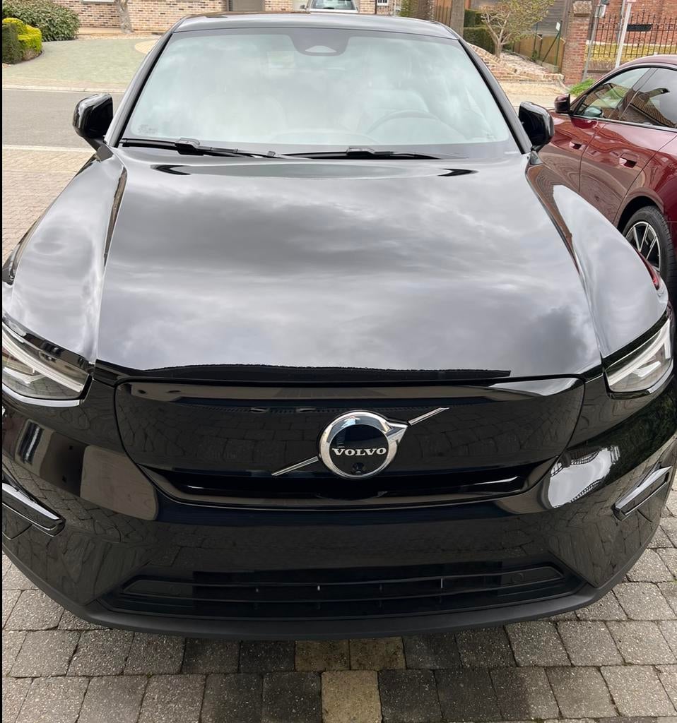 Volvo EC40 performance ultra dark 2025, Autos, Volvo, Particulier, EC40, Caméra 360°, 4x4, Caméra de recul, Phares directionnels