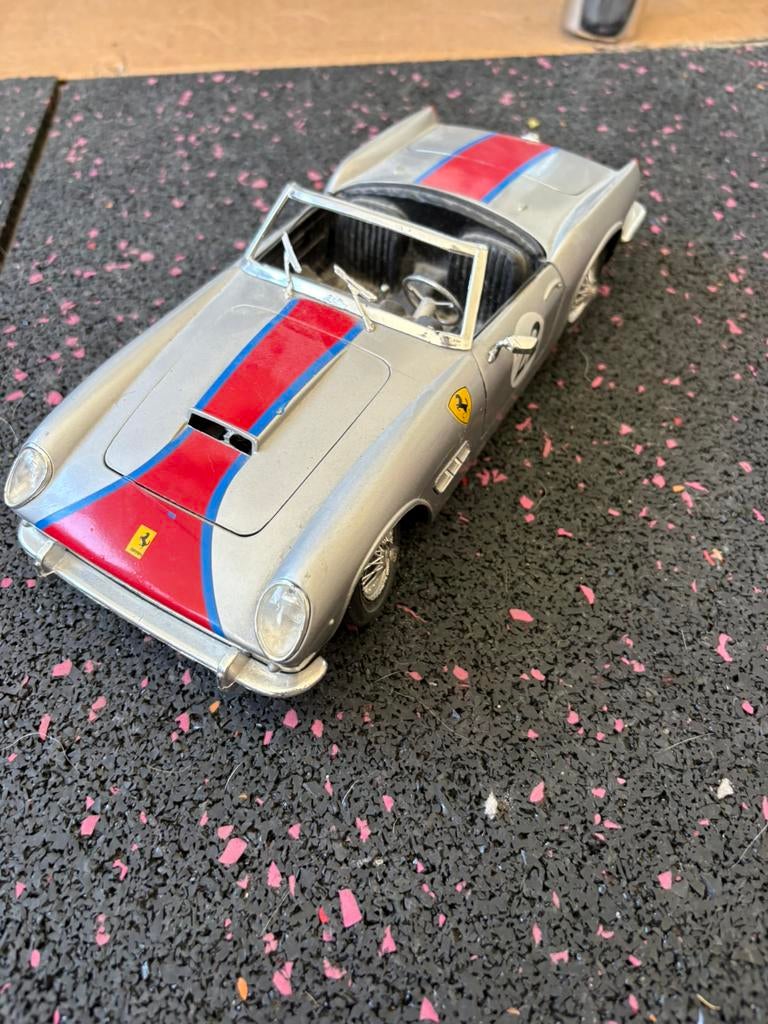 Vintage Polistil Ferrari 250 GT California Spyder 1:16 Italy, Hobby en Vrije tijd, Modelauto's | 1:24, Verzenden, Zo goed als nieuw
