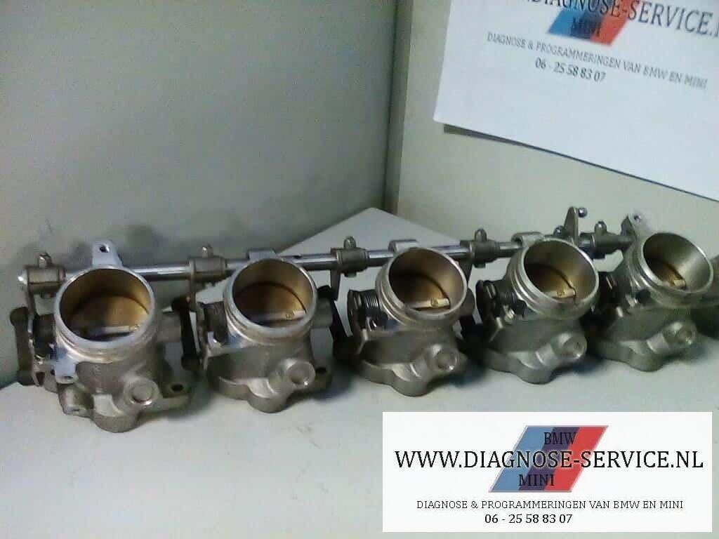 BMW M5 V10 E60 M6 V10 gasklephuis bank 2 links orig num 7834, Gebruikt, -, -, Ophalen of Verzenden