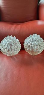 Bollen luster antiek, Enlèvement