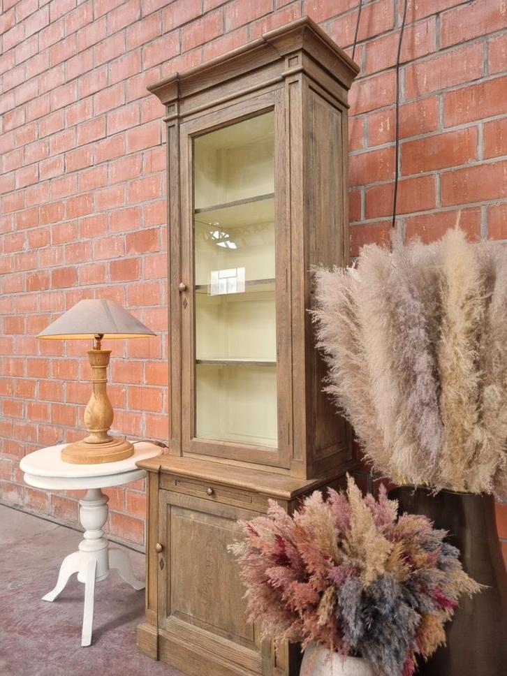 Buffet/vitrine en chêne art:27/26.2, Maison & Meubles, Armoires | Buffets, Comme neuf, 200 cm ou plus, 50 à 100 cm, 25 à 50 cm