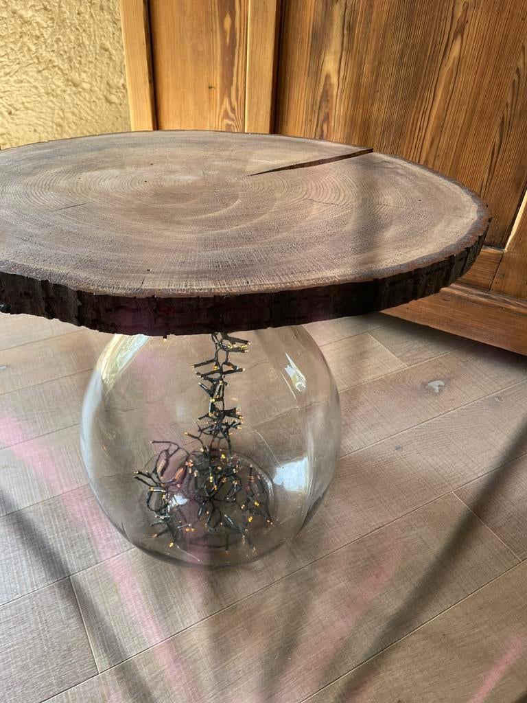 Dame jeanne met eiken schijf en verlichting, Ophalen, Zo goed als nieuw