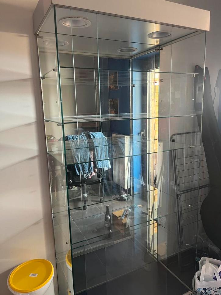 Zee stevige vitrine kast, Huis en Inrichting, Kasten | Vitrinekasten, Gebruikt, 200 cm of meer, 50 tot 100 cm, 50 tot 75 cm, Met lade(s)