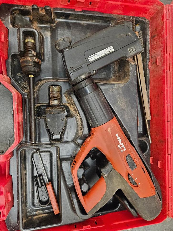 Pistolet à poudre Hilti DX 5 + magazine à ongles MX 72, Bricolage & Construction, Outillage | Outillage à main, Comme neuf, Enlèvement