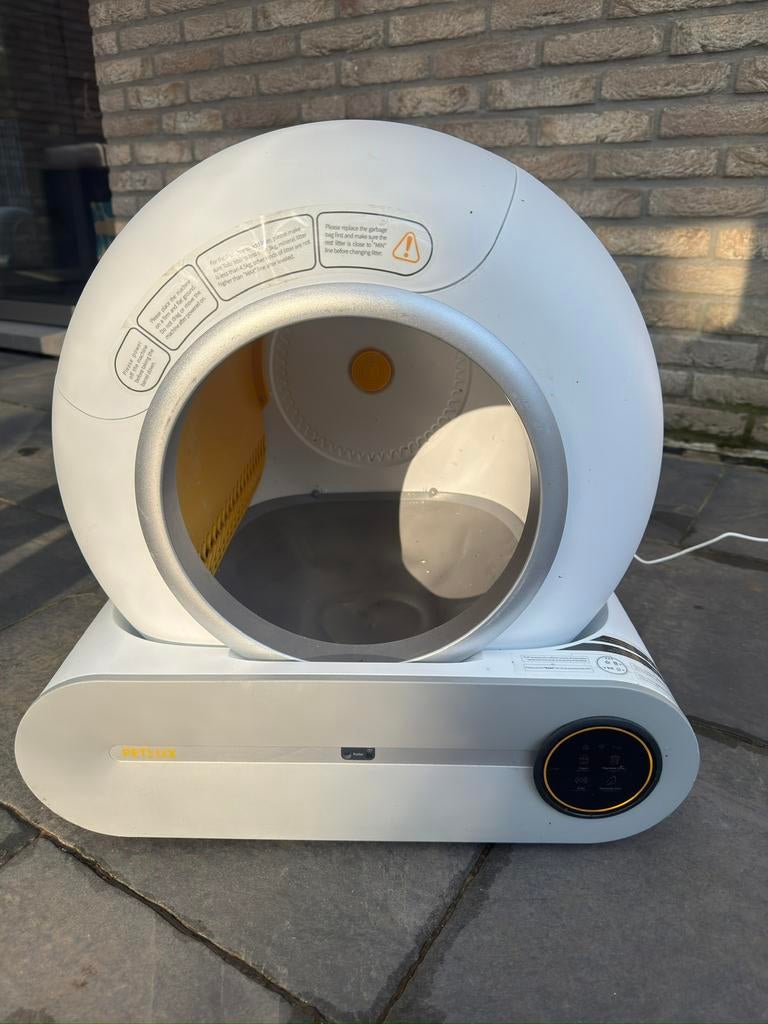 Bac à litière autonettoyant Petlux V2 !, Animaux & Accessoires, Enlèvement, Comme neuf