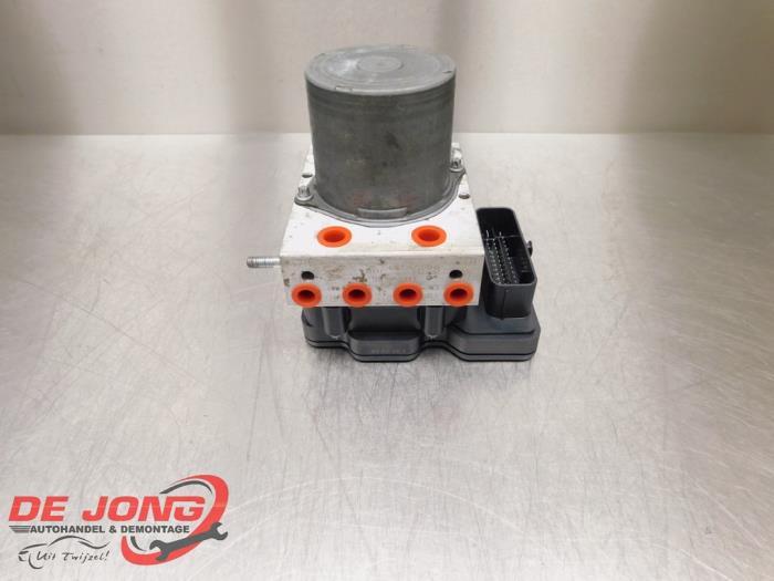 Pompe ABS d'un Mercedes Vito, 3 mois de garantie, Utilisé, -, -