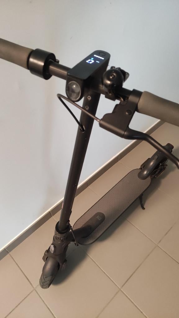 Trottinette électrique Xiaomi, Vélos & Vélomoteurs, Trottinettes, Enlèvement, Utilisé
