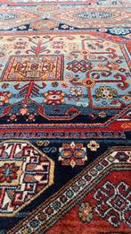 Tapijt met Oosterse tekening  240x 285, Huis en Inrichting, Ophalen