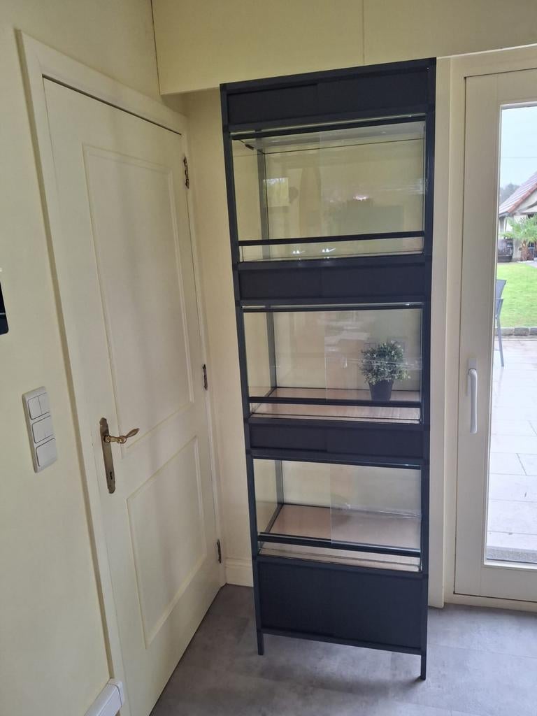 Terrarium stelling (nieuw), Ophalen, Verlichting