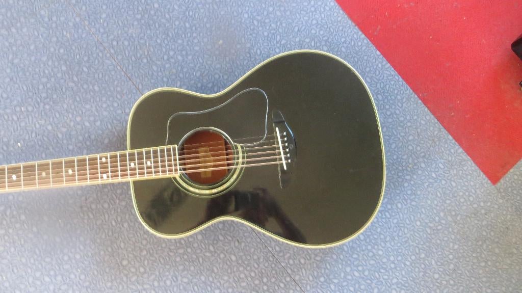 Yamaha LEX 8 BL   zeldzaam, Muziek en Instrumenten, Ophalen, Zo goed als nieuw, Western- of Steelstringgitaar, Met koffer