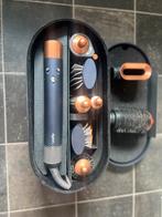Dyson Airwrap met reisetui en extra opzetstukken, Ophalen, Zo goed als nieuw, Haardroger