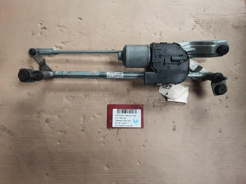 MOTEUR ESSUIE-GLACE AVANT Golf VII (AUA) (5G1955119A), Volkswagen, Mevr. I. Hauben, Utilisé, Rue de l'Espoir 34 34
4030  GRIVEGNÉE, BE