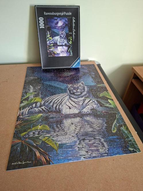 Ravensburger puzzel: Witte tijger (1000 stukken), Hobby en Vrije tijd, Denksport en Puzzels, Gebruikt, Legpuzzel, 500 t/m 1500 stukjes