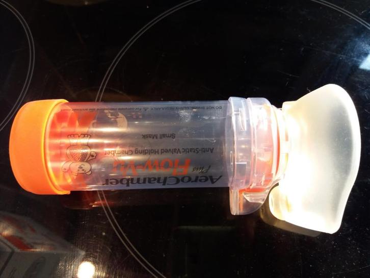 AeroChamber Flow-Vu maat S, Kinderen en Baby's, Badjes en Verzorging, Zo goed als nieuw, Overige typen, Ophalen of Verzenden