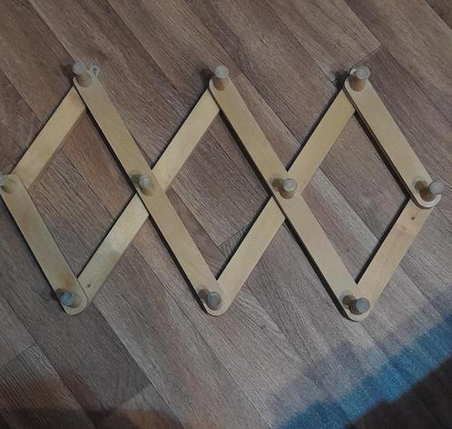 Porte-manteau en bois pliable, Huis en Inrichting, Woonaccessoires | Kapstokken, Gebruikt, Wandkapstok, Hout, Ophalen