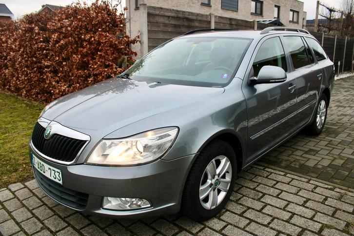 SKODA OCTAVIA 1.4 TSI BENZINE | NAVIGATIE | GARANTIE !!, Autos, Skoda, Entreprise, Achat, Octavia, ABS, Airbags, Air conditionné