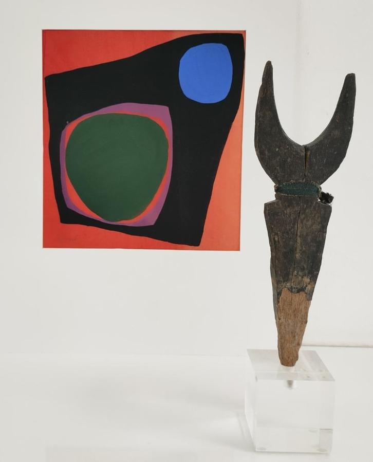 OUDE BEELDHOUWWERKEN + Base/herkomst nader te bepalen, Antiek en Kunst, Kunst | Niet-Westerse kunst, Ophalen