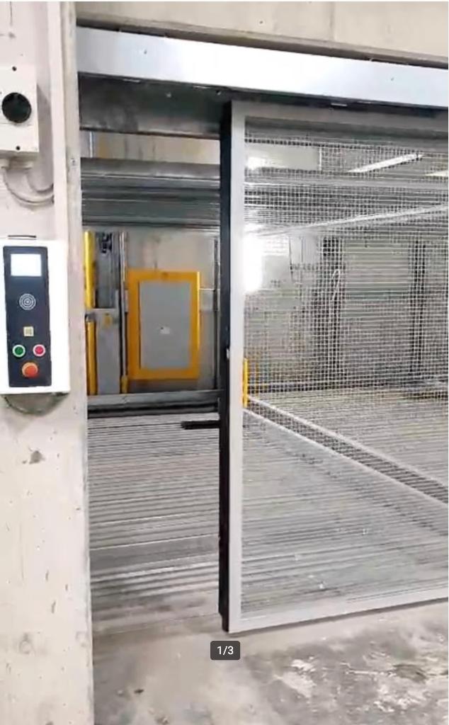 Location parking souterrain à 7 min à pied de Gand-St-Pierre, Immo, Garages & Places de parking, Gand