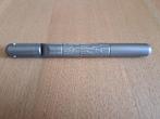 Reate Eartquake pen titanium, Divers, Ecriture, Comme neuf, Enlèvement ou Envoi