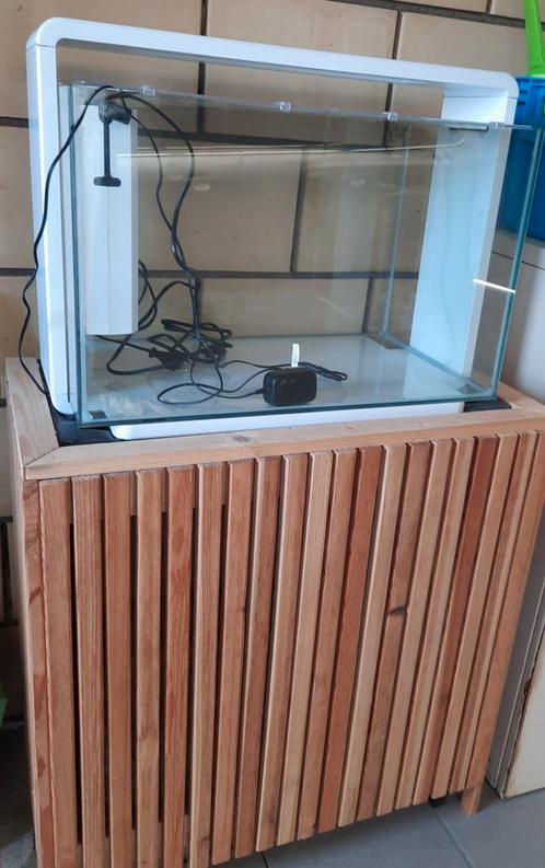 Aquarium met kast / onderstel, Dieren en Toebehoren, Vissen | Aquaria en Toebehoren, Zo goed als nieuw, Leeg aquarium, Ophalen