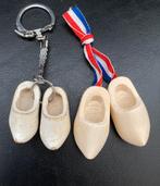 Houten Hollandse klompjes 1 sleutelhanger + 1 met lintje  🍄, Verzamelen, Ophalen of Verzenden, Nieuw