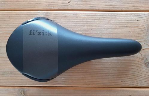 Nieuwe Fizik zadel Aliante R7 - 275x140mm, Fietsen en Brommers, Fietsonderdelen, Racefiets, Zadel, Ophalen of Verzenden