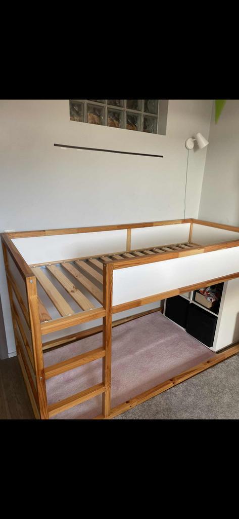 Lit KURA ikea Tres bon etat, Enfants & Bébés, Chambre d'enfant | Lits, Comme neuf, 180 cm ou plus, 85 à 100 cm, Lit mezzanine ou Lit superposé