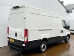 Iveco Daily 35S14 2.3 L2H2 140pk Cruise Control Climate Cont, Auto's, Gebruikt, Zwart, Iveco, Wit