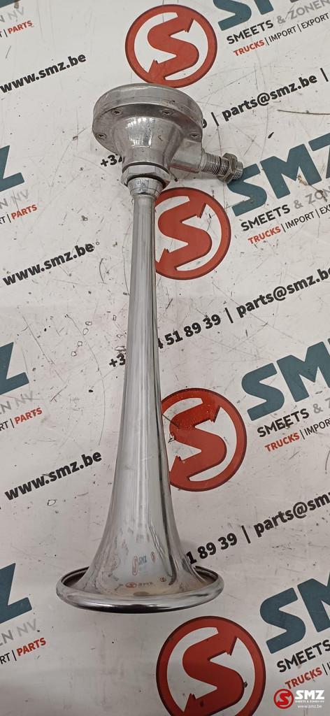 Occ klaxon 31 cm Iveco, Autos : Pièces & Accessoires, Pièces camion, Iveco, Électronique et Câbles, Utilisé