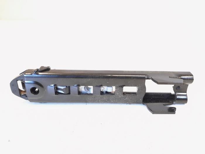 Veiligheidsgordel Geleider van een Volkswagen Jetta, Auto-onderdelen, Interieur en Bekleding, Volkswagen, Gebruikt, 3 maanden garantie