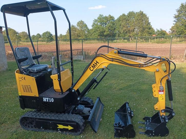 Minigraver HT10 diesel 1000kg, bakken 40&100, Zakelijke goederen, Machines en Bouw | Kranen en Graafmachines, Ophalen