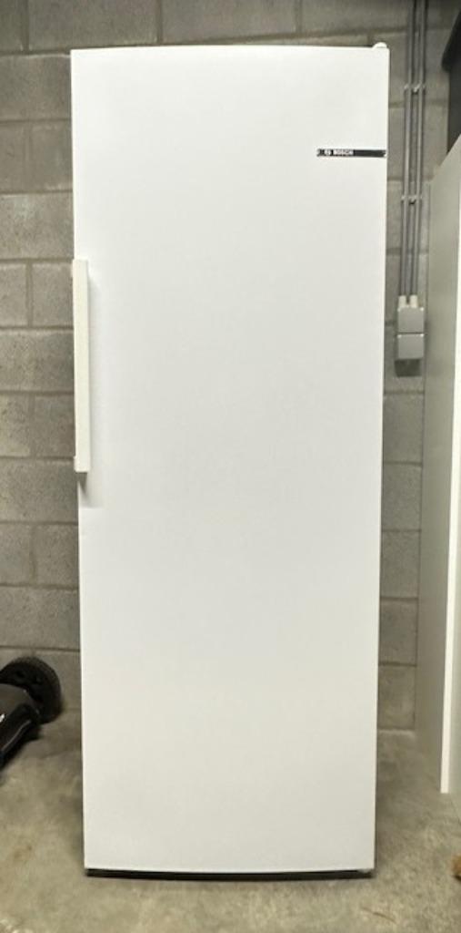 Diepvriezer Vrijstaand Bosch No Frost, Electroménager, Congélateurs, Comme neuf, Autoportant, Congélateur, Congélateur, 160 cm ou plus