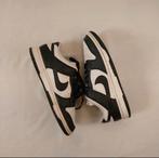 Nike panda dunks, Kleding | Heren, Schoenen, Wit, Nike, Ophalen of Verzenden, Zo goed als nieuw