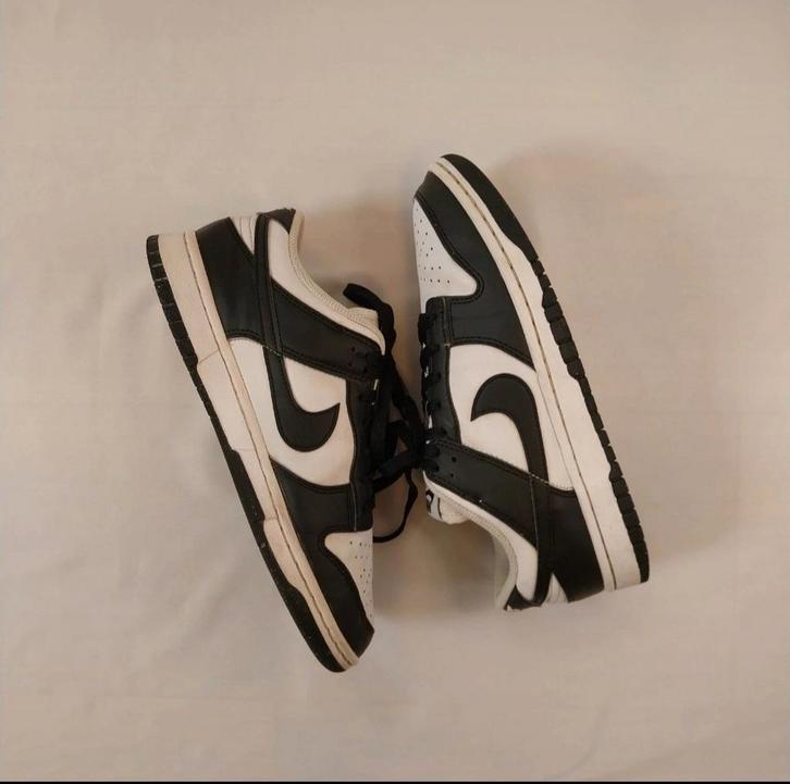 Nike panda dunks, Kleding | Heren, Schoenen, Zo goed als nieuw, Sneakers, Wit, Ophalen of Verzenden