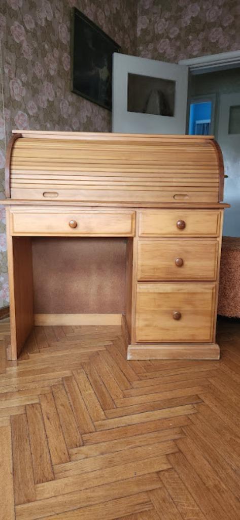 Massief grenen bureau met rolluik met 4 laden, Huis en Inrichting, Bureaus, Gebruikt, Bureau, Ophalen