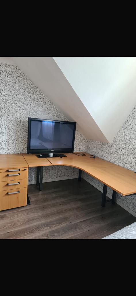 Buro 2m op 2m, Huis en Inrichting, Bureaus, Zo goed als nieuw, Bureau, Ophalen